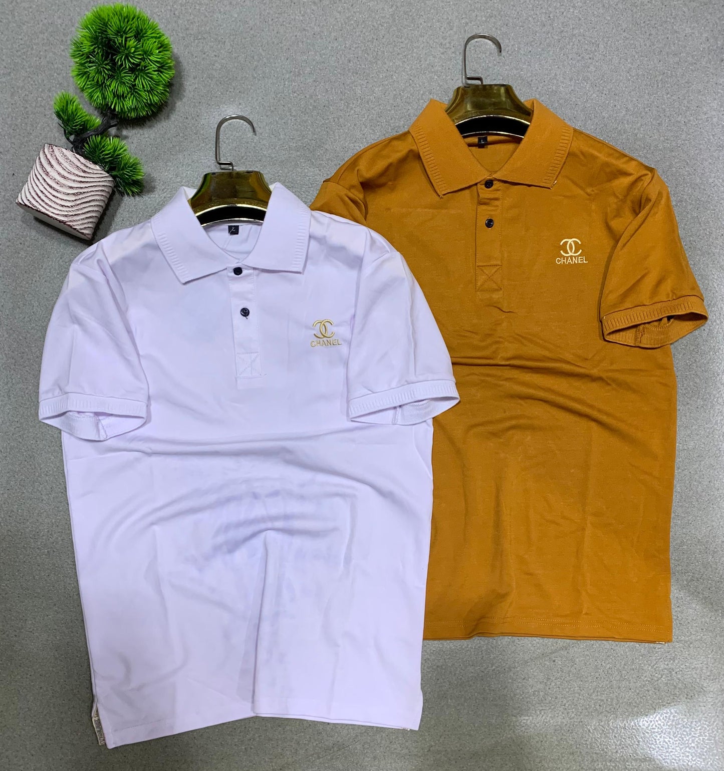 Lacoste classique pour homme.